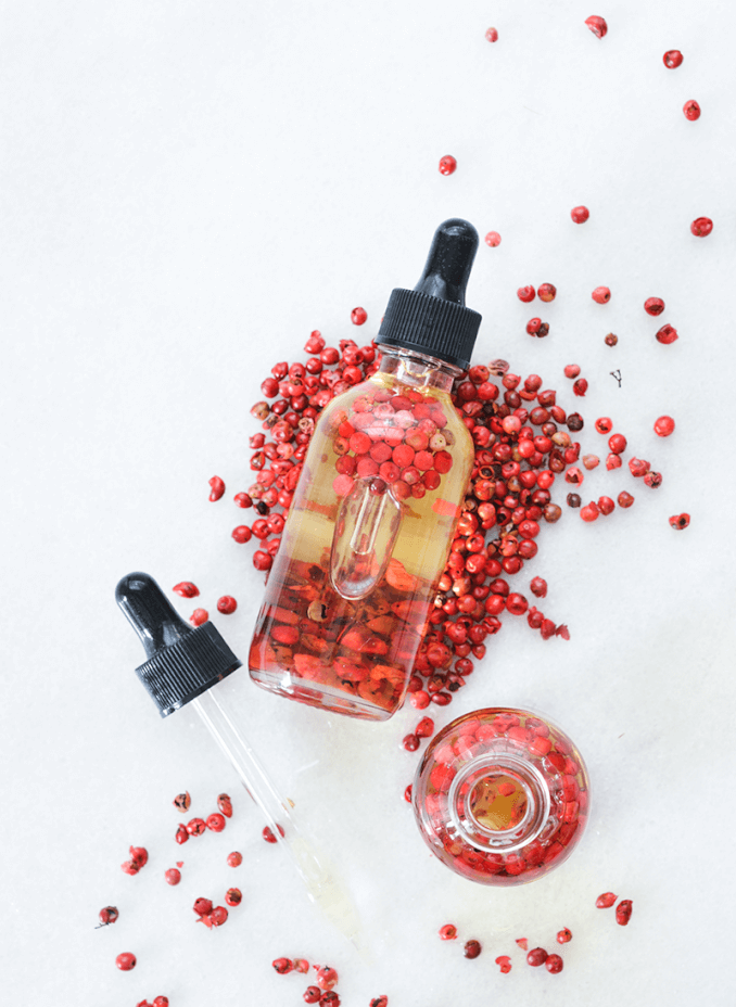 Pink Peppercorn & Peruvian Myrtle Massage Oil2